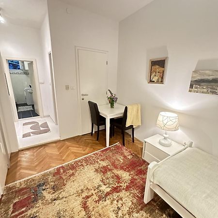 6 Tiha Ulica Apartment Dubrovnik Ngoại thất bức ảnh