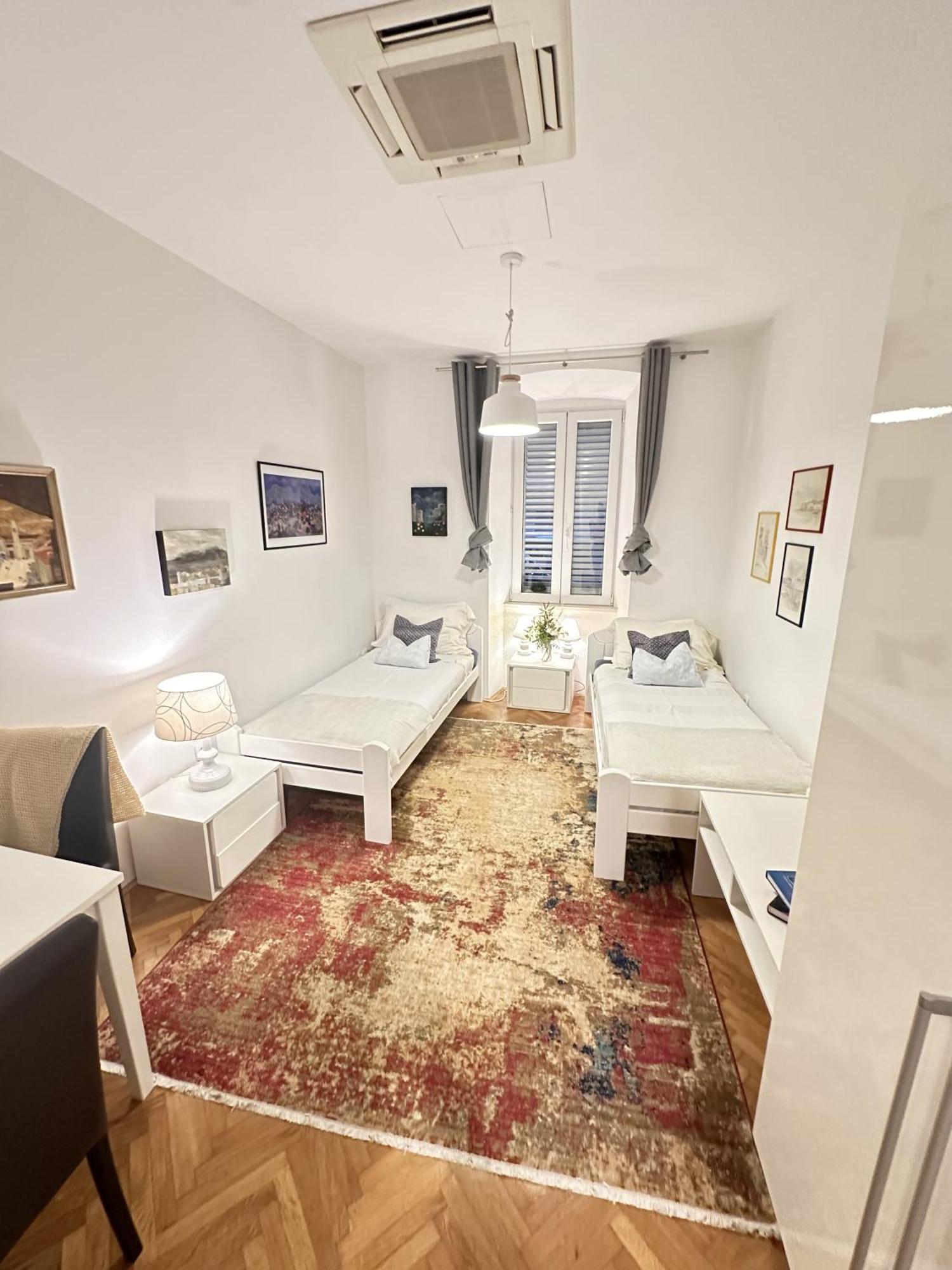 6 Tiha Ulica Apartment Dubrovnik Ngoại thất bức ảnh