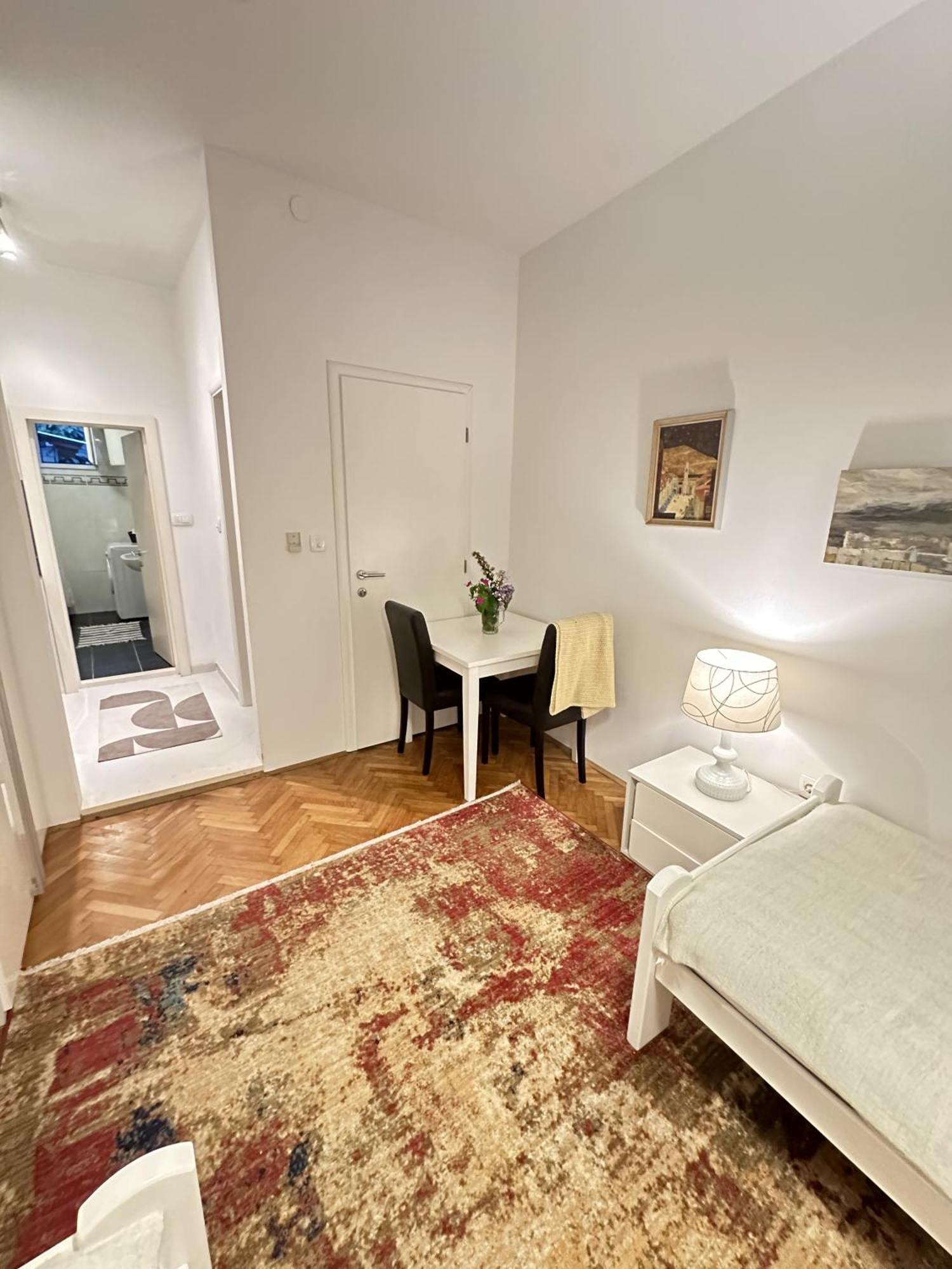 6 Tiha Ulica Apartment Dubrovnik Ngoại thất bức ảnh