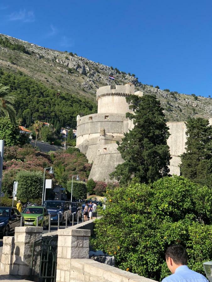 6 Tiha Ulica Apartment Dubrovnik Ngoại thất bức ảnh